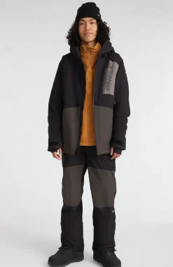 Jas Jacksaw | Black Out Colour Block